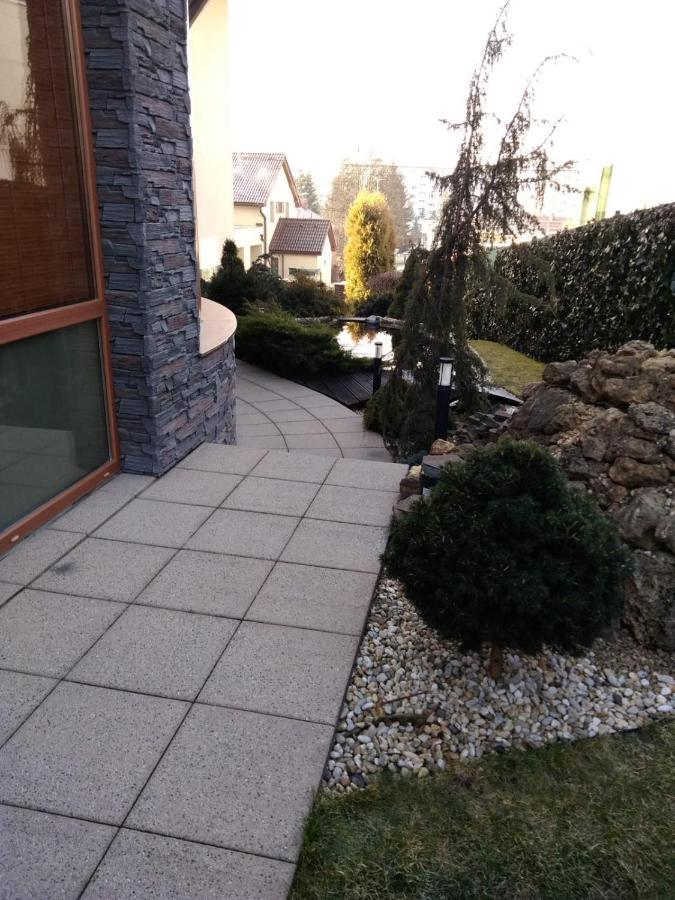 Brezno 2 Izbovy Apartman Sabi Exterior foto